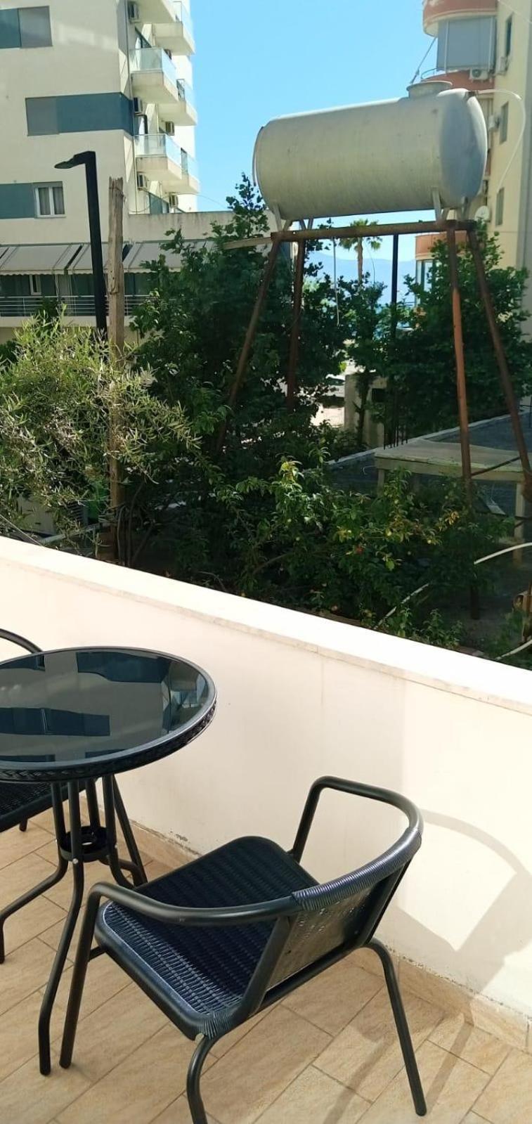 Vlora Villa Luaran gambar