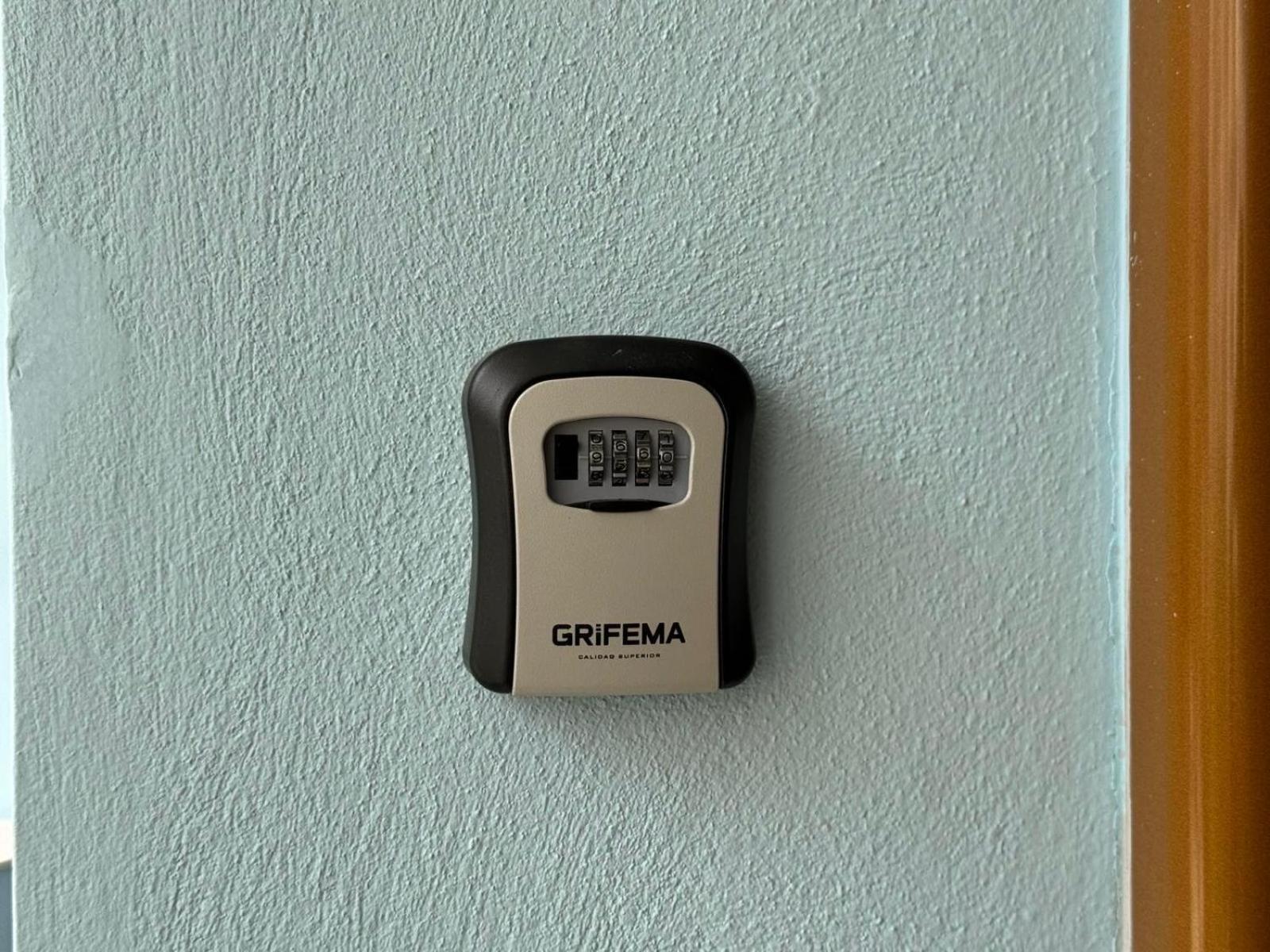 Vlora Villa Luaran gambar